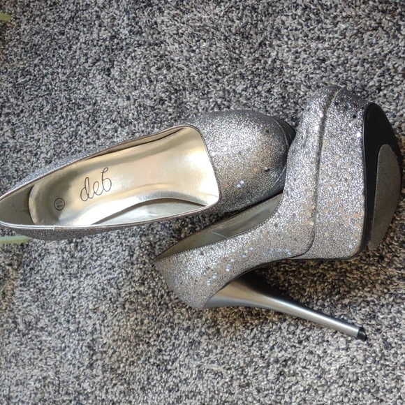 Glitzy Glam platform heels - Picture 3 of 7